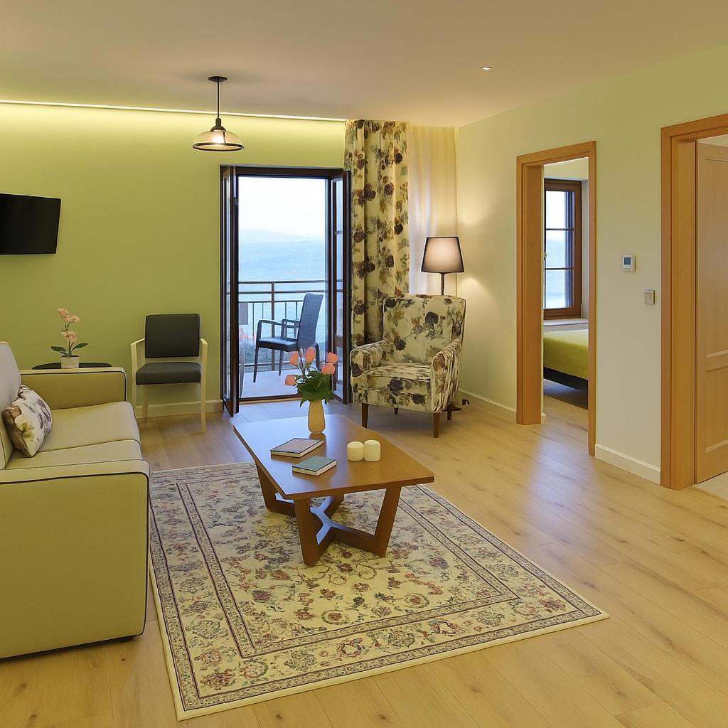 Arktos Hotel Яніна Екстер'єр фото